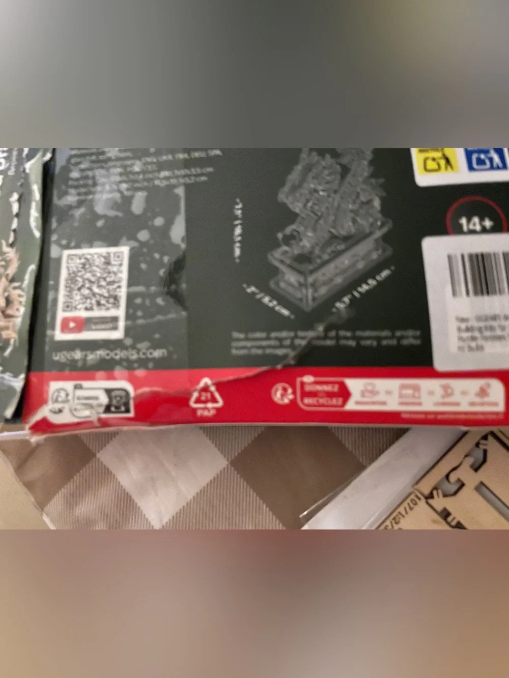 UGEARS Wood Dragon 3D Laser-Cut Puzzle Kit *1 page piece taped/box is taped*